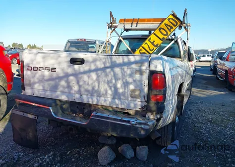 2001 Dodge Ram 2500 St z USA, uszkodzony, nr VIN 3B7KC266X1M511169